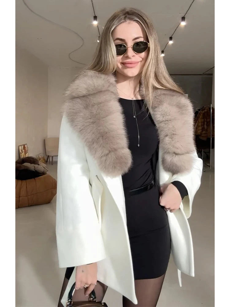 Women Fashion Faux Fur Woolen Coat.