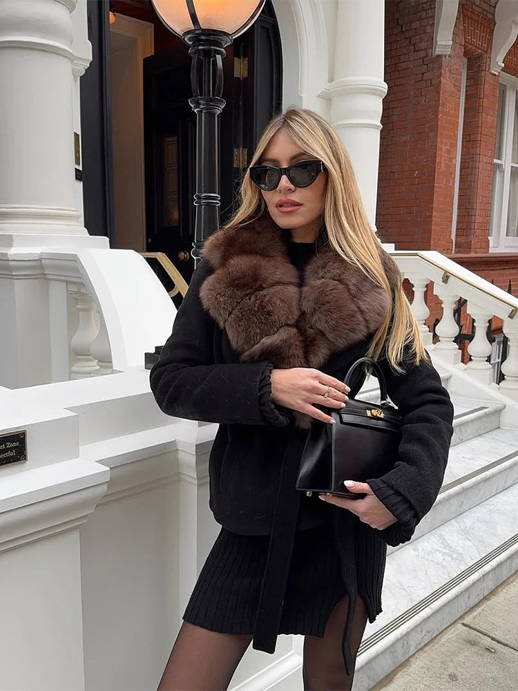 Women Fashion Faux Fur Woolen Coat.