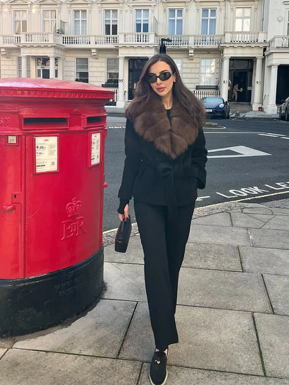 Women Fashion Faux Fur Woolen Coat.